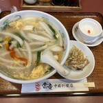 金竜中国料理店 - 酸辣湯麺
