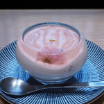 EDOCCO CAFE MASU MASU - 桜チーズケーキ（900円）