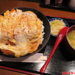 日本橋 まる榮 - カツ丼(二段)　1250円(税込)