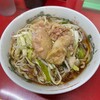 ラーメン二郎 - 料理写真:麺半分（アブラ・カラメ）