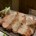 牛たん炭火焼き 仁 - 