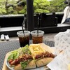 ベーカリー＆テーブル 東府や 足湯カフェ