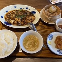 正宗広東私房菜サワダ 梅田エスト店 - 