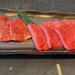 YORONIKU TOKYO AZABUDAIHILLS - ランプ(右)とツチノコ