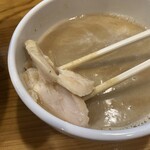 麺屋 海心 - 濃厚鶏白湯つけ麺の鶏チャーシュー