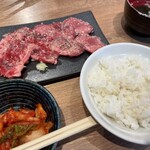 蒲田焼肉 東京BeeN - 