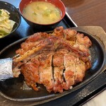 直ちゃん - もも焼き定食