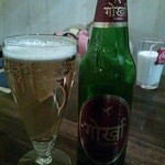 イーマサラ - ネパールビール「ゴルカ」。