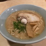 ラーメン 多弐家 - しょうゆ太麺