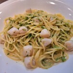 Osteria SAKURA - 小柱と生青海苔の軽いクリームソーススパゲティ