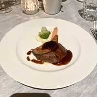 BISTRO FAVORI 代官山 - A5黒毛和牛とフォアグラのロッシーニ風