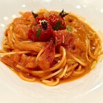 赤白 - ❺フレッシュトマトのパスタ、爽やかレモン香る