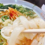 うどんの三拍子 - 麺は柔らかめ