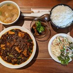 KOH - 麻婆豆腐のランチ