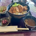 東海カントリークラブレストラン - ソースカツ丼