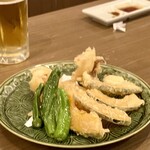 玄海の活魚と糸島直送の食 博多居酒屋 どげん海 - 先程のイカと伊都野菜の天ぷら