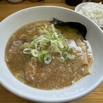 Ramen Yama - とんこつしょうゆ870円