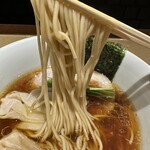 ニッポン ラーメン 凛 トウキョウ - 麺リフトアップ