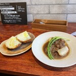 ザ モンキーチューズキッチン - 