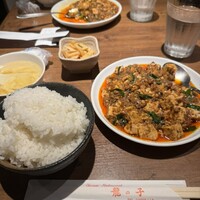 四川料理 龍の子 - 