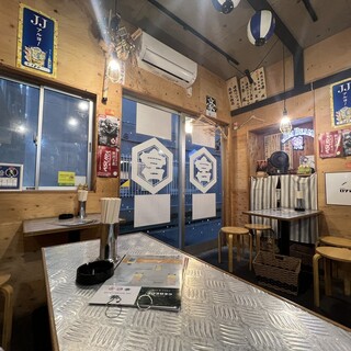 一度座ったら最後？雑多なのに居心地◎ちょっと昭和な大衆酒場★