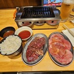 焼肉ホルモン しんみょう精肉店 - 