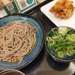 Juu Warisoba Semmonten Juu Soba - ざる（並）500円　エビかき揚げ250円