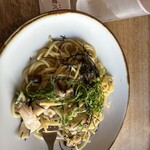 Kamakura Pasuta - きのこバター醤油パスタ