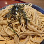 Sagami - そばは細麺でコシがある