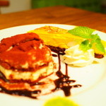 Cafe VG - Wドルチェセット（豆乳ティラミス＆カボチャベイクドチーズ）