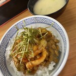 丼太郎 - キムチ納豆丼（味噌汁付き）　３７０円