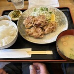 味処おとう - 唐揚げ定食4個　750円