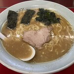 ラーメンショップ - ラーメン中盛り1.5玉　700円