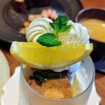 カフェ ひとあし - ■檸檬のパフェ(2024.4.12～)