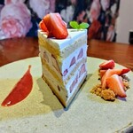 CAFE HITOASHI - ■苺のショートケーキ