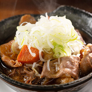 Most popular! The flavorful and melty ``beef offal stew'' is a must-try.