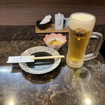 Izakaya Jimpachi - お通しの揚げ出し豆腐と生ビール