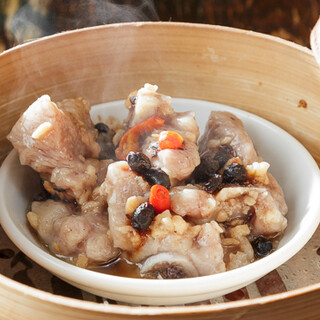 ボリュームたっぷりのお得な本格点心ランチや一品料理も充実◎