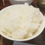 キッチン ブルー グローブ - ご飯大盛りのアップ