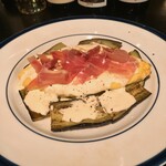 山下食堂 - 茄子のソテーとオムレツ　パルミジャーノのクリーム