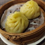中華銘菜 慶 - 上海蟹(身・ミソ)入り小籠包