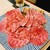 焼肉 大尚山 - 料理写真:奥の四枚がカルビとして提供されたけれど、おそらく部位としてはリブ巻き。手前の四枚はロース