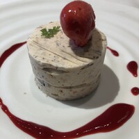 PRIMO - 九州リコッタチーズのカッサータ フランボワーズのソルベ