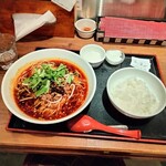 麻SHIBIRE - 酸辣湯麺と麺セット【ライス中、ミニ杏仁豆腐、杏仁豆腐(大)】