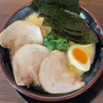 Yokohama Iekei Ramen Ichi Yonya - 