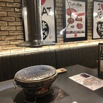 焼肉ホルモン 風土. - 換気扇バッチリ