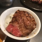 焼肉ホルモン 風土. - 見るからに幸せなルックス