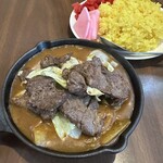 Kusiyaki To Dasi Kare Ma Kato - 馬焼肉出汁カレー