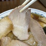 とらや分店 村田や - 豚の内ももチャーシュー　燻しは弱め