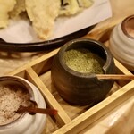 Oden to tempura harebare midori - ３種のお塩